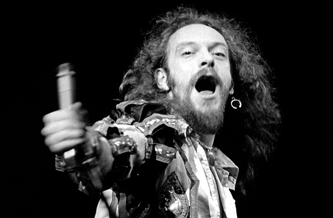 JETHRO TULL