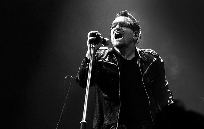 U2, Боно